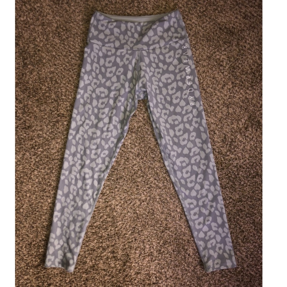 Ryderwear workout scrunch bum leggings